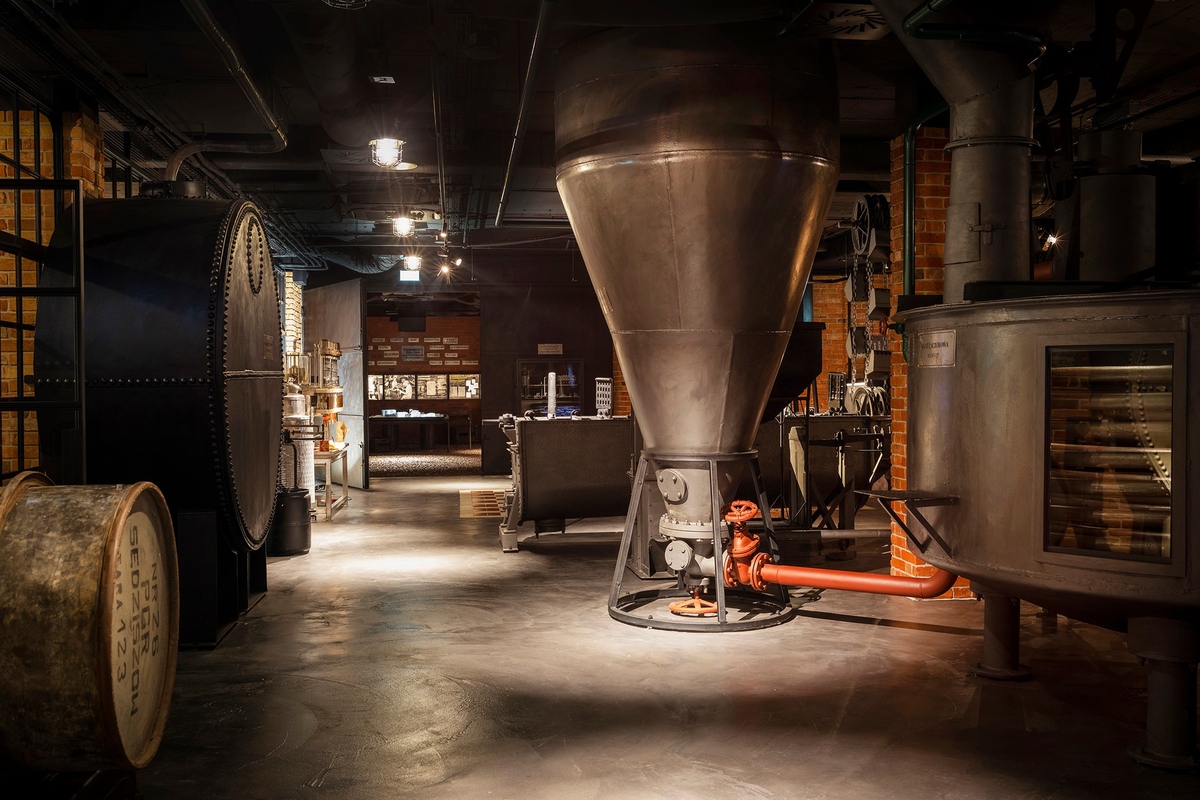 Vodka Factory Museum – utforsk Krakows ånd